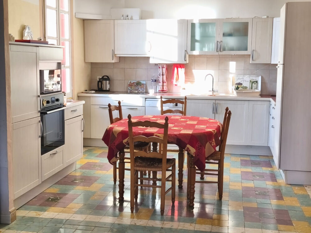 � vendre  Propri�t�/ch�teau Boulbon (13150)