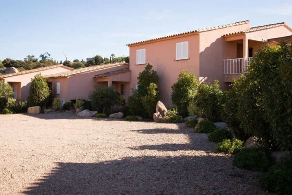 Porto-Vecchio Appartement avec jardin, à deux pas de Santa Giulia