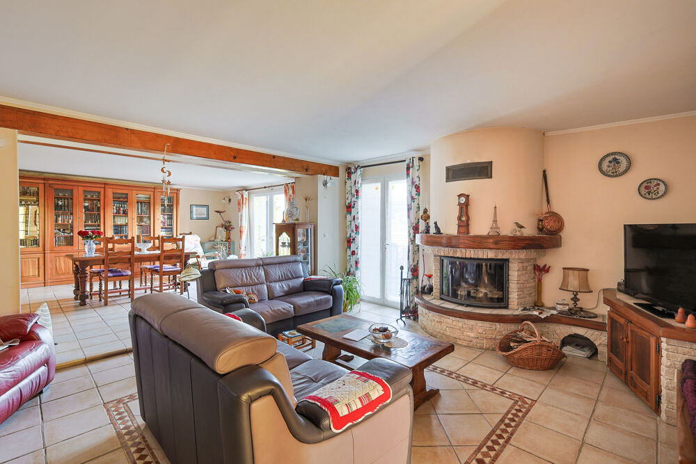 Vente Ferme Dept 84 - Saint Martin de Castillon - Ferme ancienne sur 10ha St martin de castillon