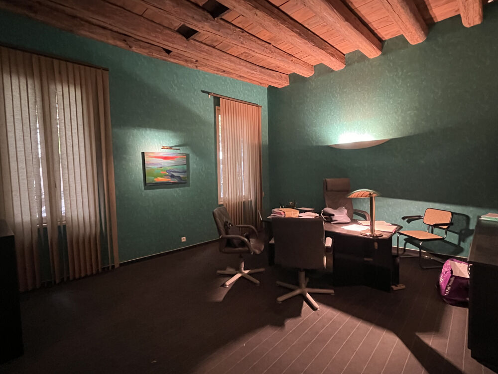   Location de bureaux dans un immeuble ancien - 15 cours Gambetta, Beaucaire Beaucaire