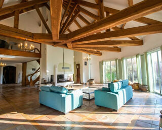  Propri�t�/ch�teau � vendre 7 pi�ces 537 m�