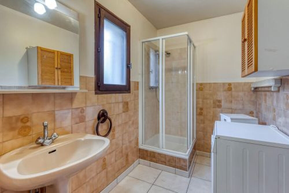 à vendre  Maison Saint-Ismier (38330)