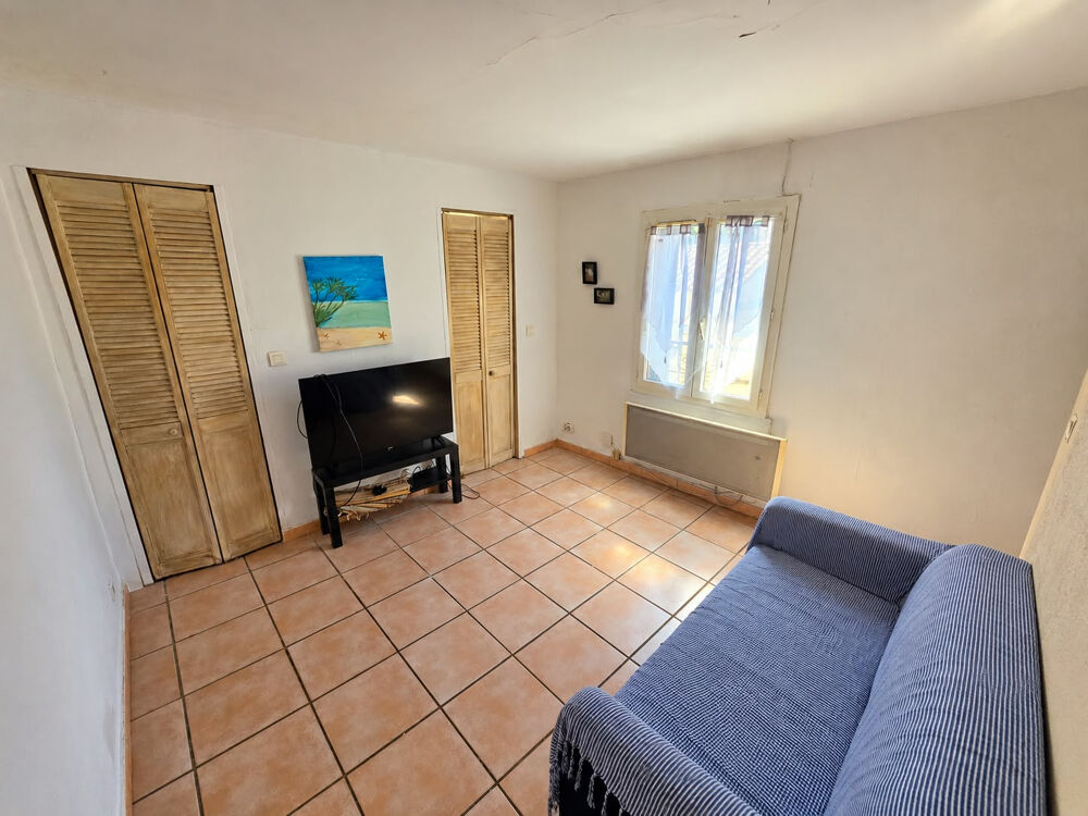 Dépt Hérault (34) - A vendre à ASSAS maison de village de 44m2 en R+2 proche commodités