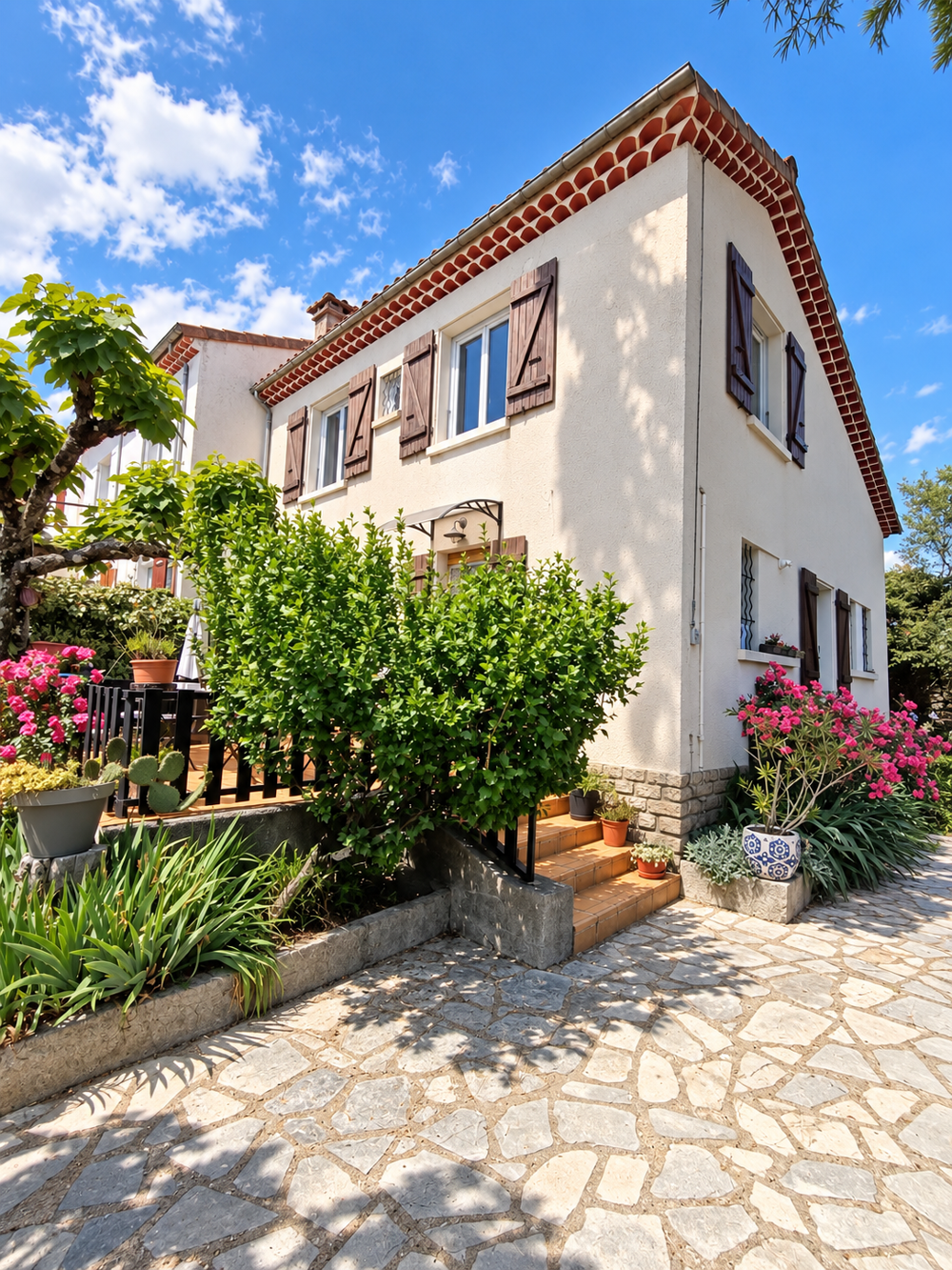 Maison 4 chambres avec jardin et terrasse Aubenas