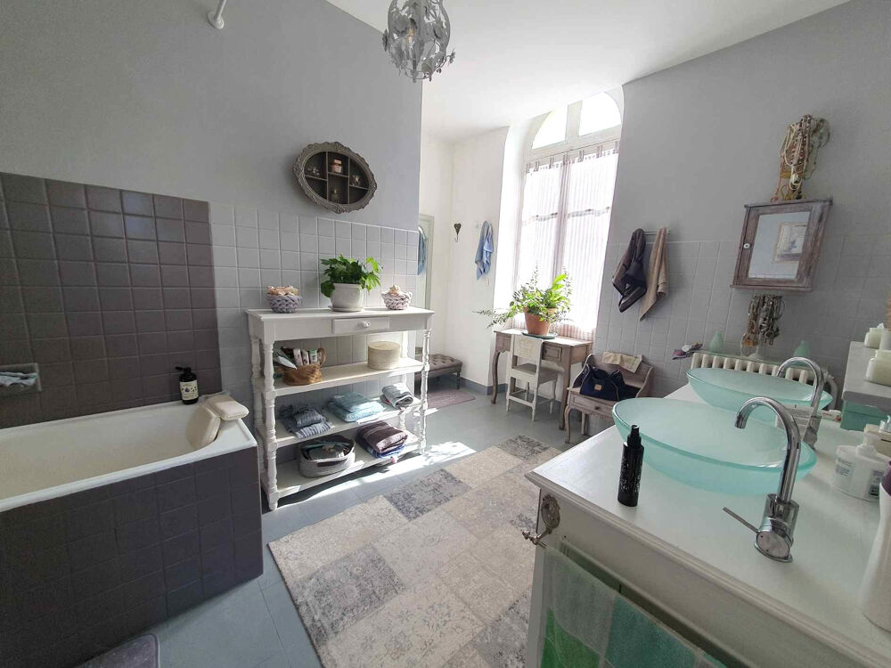  vendre  Maison Uzs (30700)