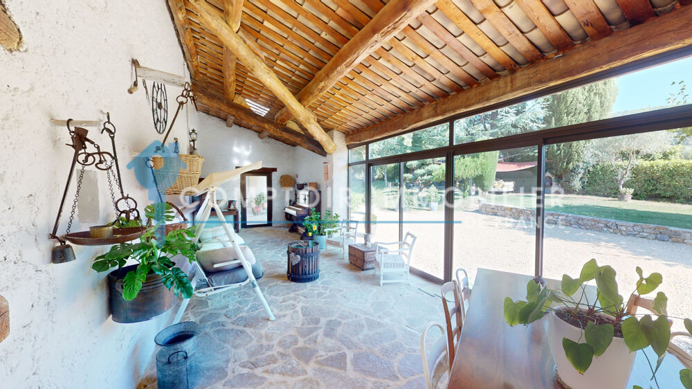  vendre  Maison Montbrun-les-Bains (26570)