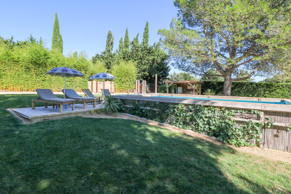 Vente Maison UZES PONT DU GARD : Maison de charme avec piscine sur plus de 6000 m2 de terrain Uzes