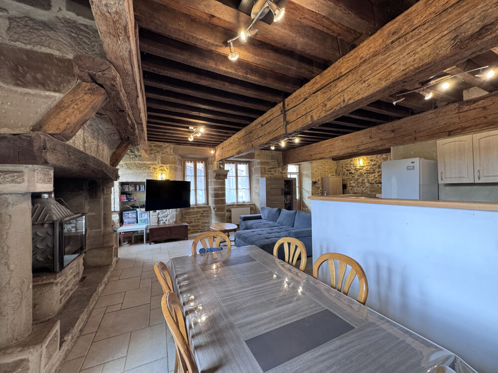 Maison de village T4 avec terrain + 160m2 à rénover