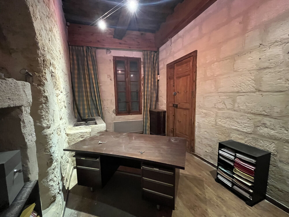   Location de bureaux dans un immeuble ancien - 15 cours Gambetta, Beaucaire Beaucaire