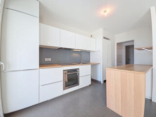  Appartement � vendre 3 pi�ces 73 m�