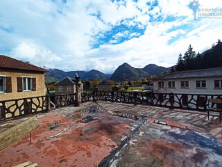  Immeuble � vendre 315 m�