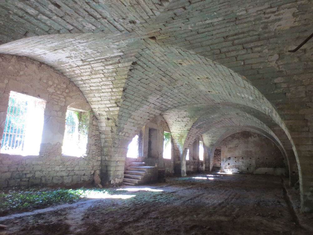  vendre  Maison Uzs (30700)