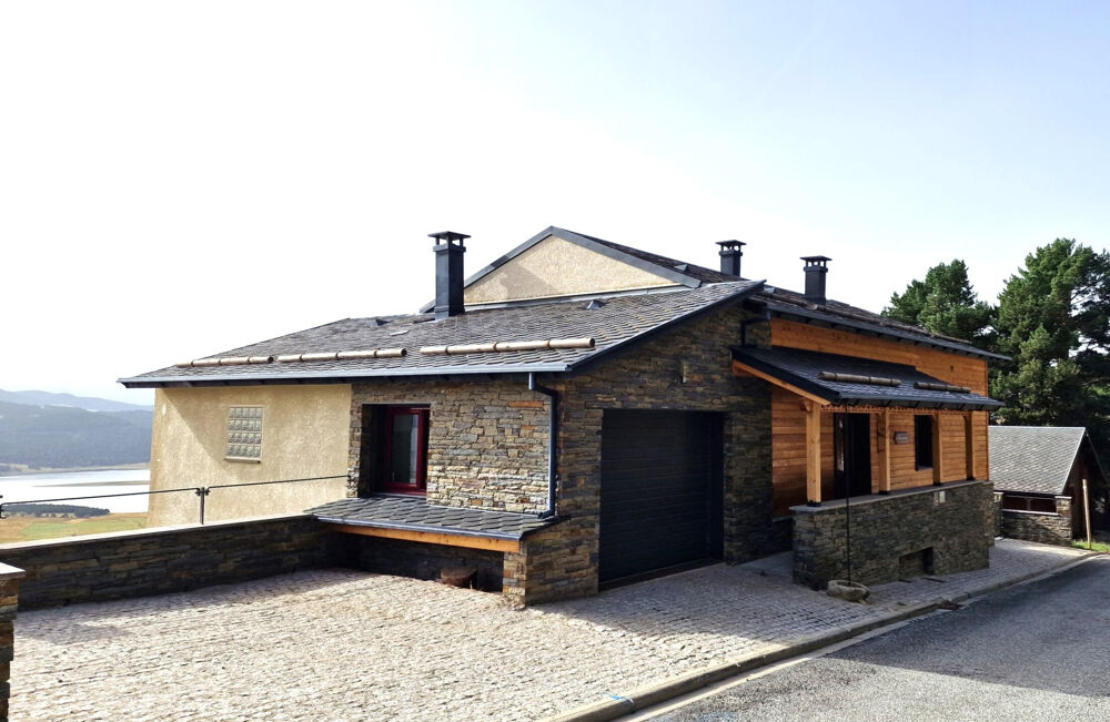 Vente Propriété/Château Grand chalet avec vue panoramique-  66210 Les Angles Les angles