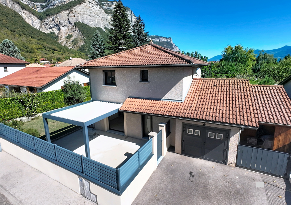 Vente Maison MAISON INDIVIDUELLE A VENDRE - CROLLES 38920 - AGENCE IMMOBILIERE - GRESIVAUDAN - 38 Crolles