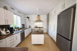  Maison � vendre 4 pi�ces 160 m�