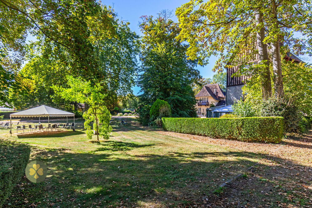 à vendre  Propriété/château Cherisy (28500)