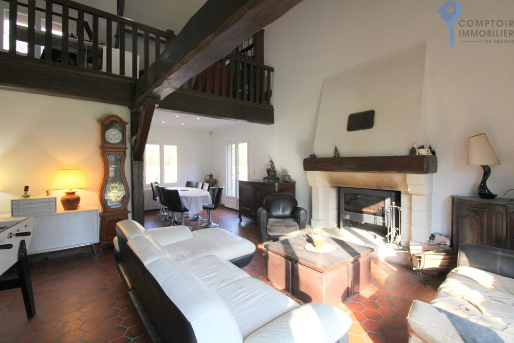 A vendre Dpt Eure (27) propriété 263 m2 sur terrain boisé de 4,5 ha