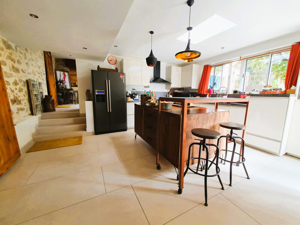 � vendre  Maison Cornillon (30630)