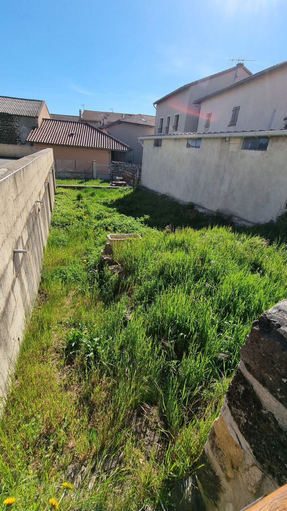 Dépt. 07 - A VENDRE à COUCOURON - Maison de village de 110 m2 - Terrain de 180 m2