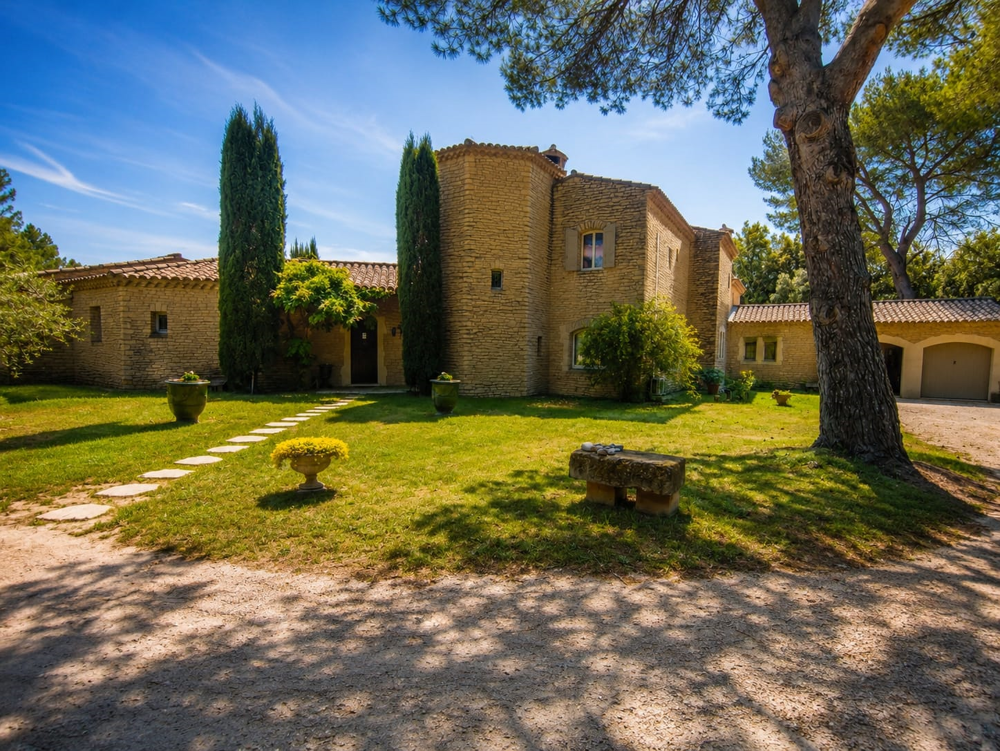 à vendre  Propriété/château Les Baux-de-Provence (13520)