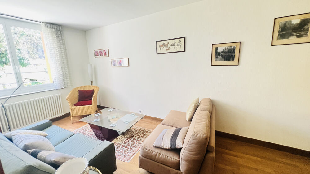PROPRIÉTÉ AVEC DEUX HABITATIONS
