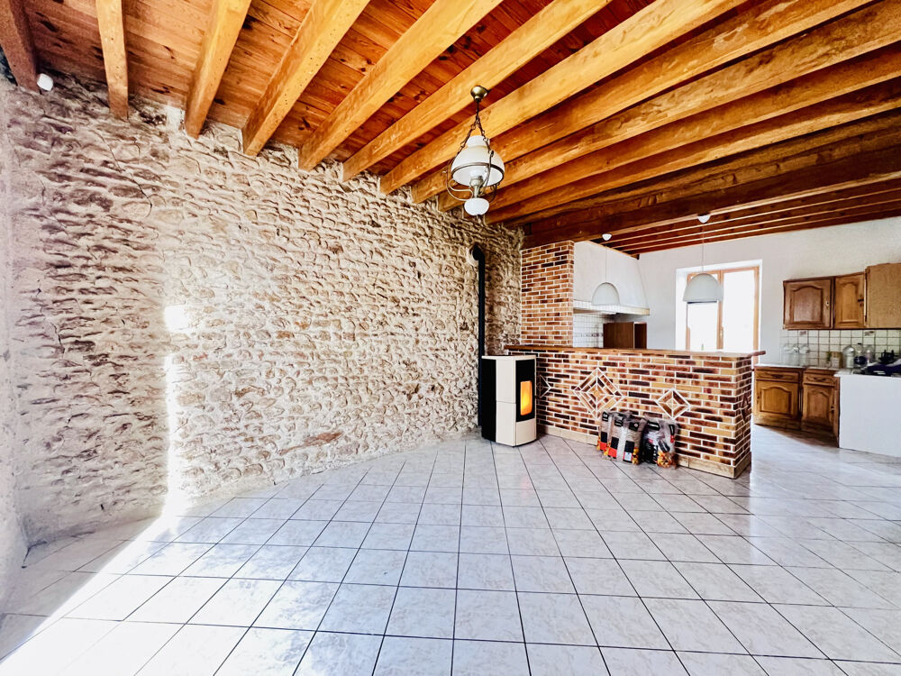 Vente Maison Propriété équestre avec maison familiale, manège, dépendances et terrain de 9610 m2 Aunay sous auneau