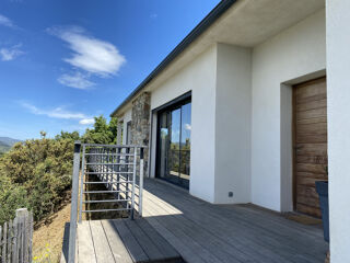  Maison  vendre 5 pices 161 m