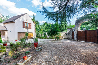  Maison à vendre 6 pièces 197 m²