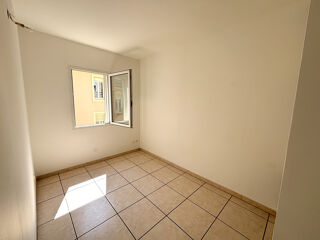  Appartement � vendre 4 pi�ces 73 m�