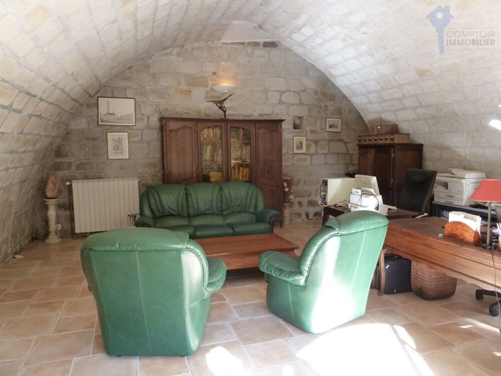  vendre  Proprit/chteau Ucel (07200)