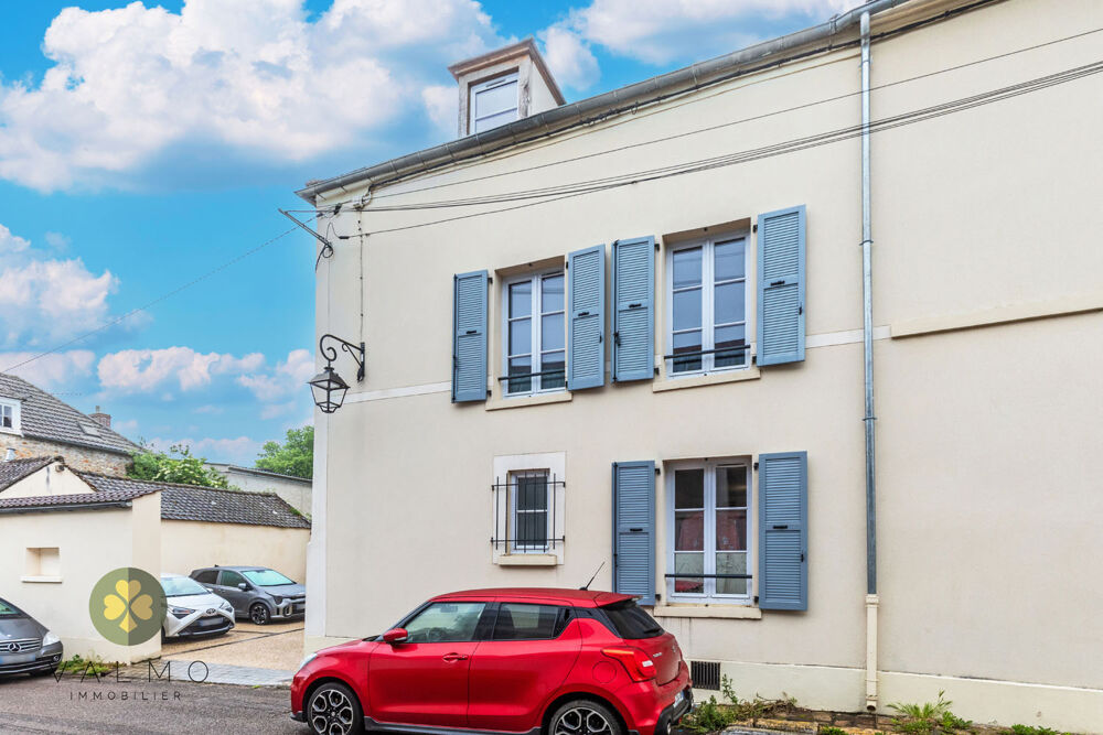 Appartement ancien T3 85 m2 utiles refait à neuf - Hyper centre de Neauphle-Le-Château (78)