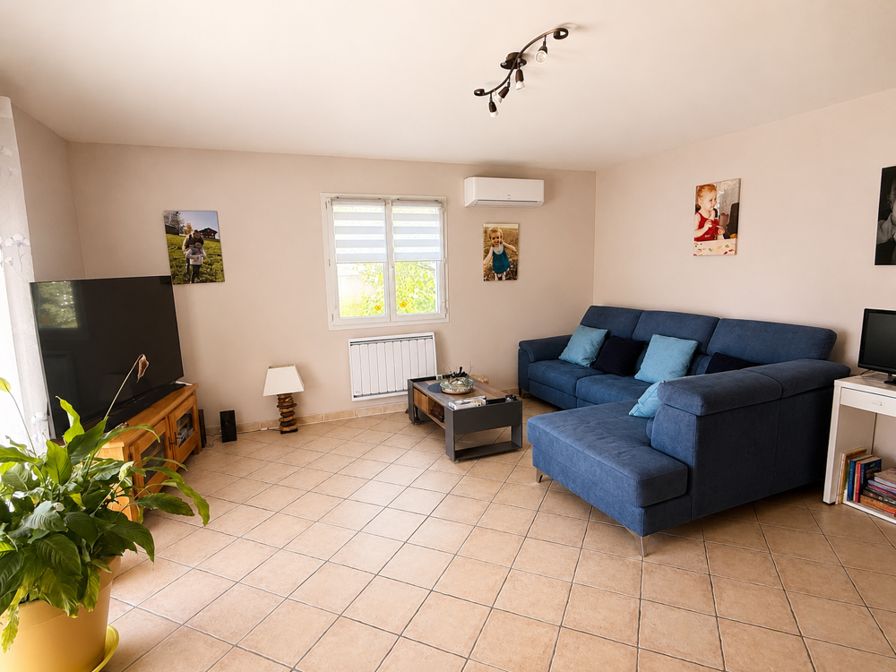 Villa de plain-pied de 97 m2 avec garage, terrasse couverte et terrain clos de 770 m2 Vallon-Pont-d'Arc