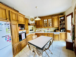  Maison � vendre 4 pi�ces 225 m�