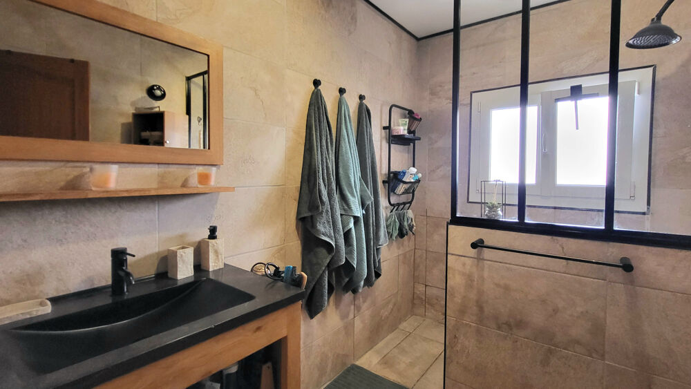 DPT GARD (30), à vendre, LA CALMETTE proche, maison individuelle type 5 avec véranda, 125m2 habitables,