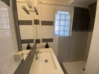  Appartement  vendre 4 pices 60 m