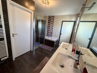  Maison à vendre 6 pièces 180 m²