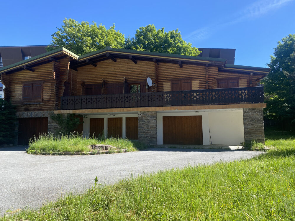 CHALET divisé en 5 appartements à BOLQUERE PYRENEES 2000