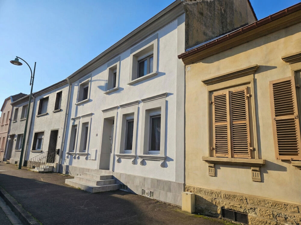 Jolie maison rénovée à Cocheren village.