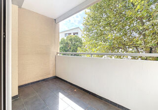  Appartement  vendre 4 pices 80 m