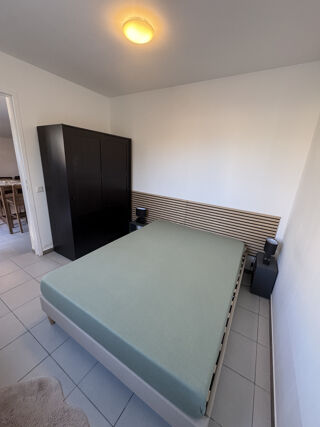  Appartement à louer 2 pièces 33 m²