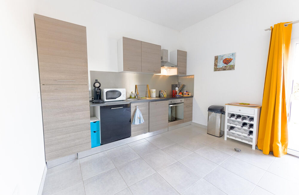 à vendre  Propriété/château Pouzilhac (30210)