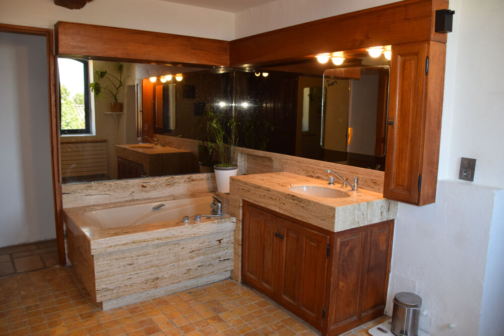  vendre  Maison Uzs (30700)