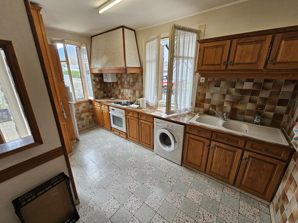 Vente Maison A vendre - 31110 Salles et Pratviel- Maison T6 de 130 m2 avec grand Cellier Salles et pratviel