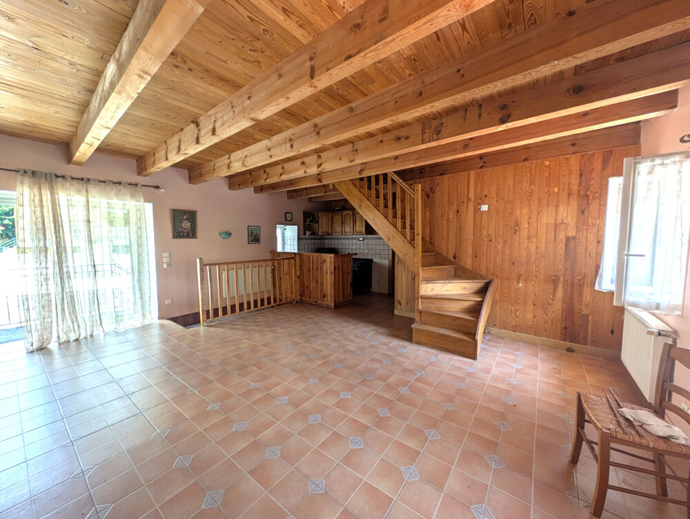 Vente Maison Dépt. 07 - A VENDRE AU CROS DE GERORAND - Grande maison rénovée de 250 m2 -Parcelle de 1.020 m2 Cros de georand