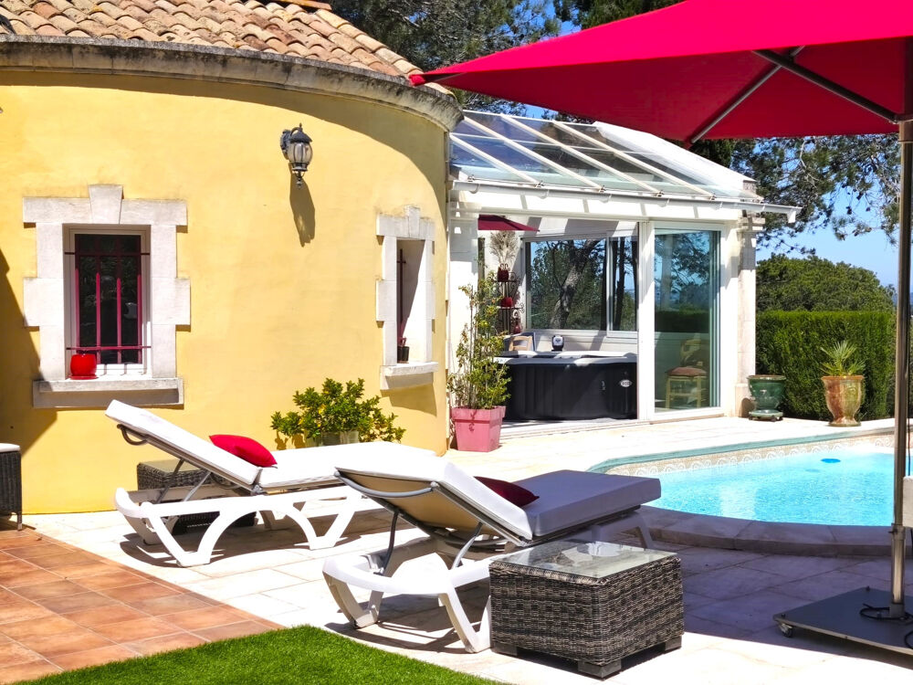 Vente Propriété/Château DPT (30) BEAUCAIRE PROPRIETE DE CHARME AVEC PISCINES St remy de provence