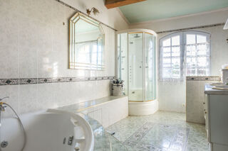  Maison à vendre 8 pièces 295 m²