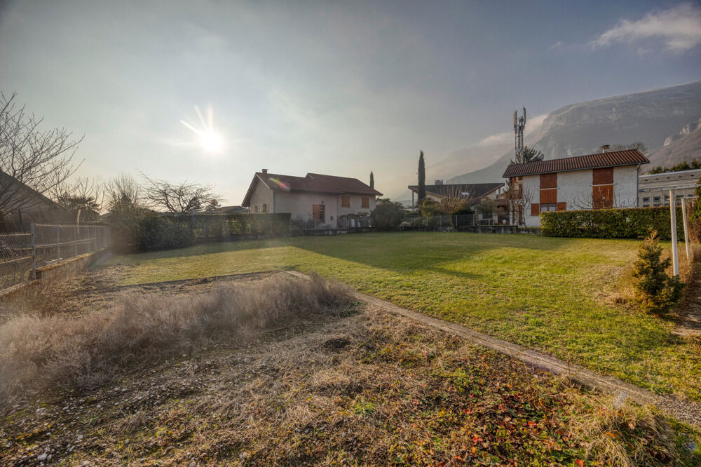 Vente Terrain DPT 38 - A VENDRE - Terrain à bâtir 642m2 - CROLLES Crolles