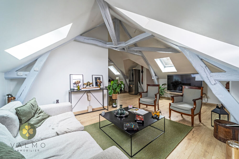 Appartement ancien T3 85 m2 utiles refait à neuf - Hyper centre de Neauphle-Le-Château (78)
