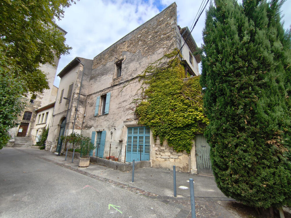 DPT(30) A VENDRE PONT ST ESPRIT IMMEUBLE DE 5 APPARTEMENTS