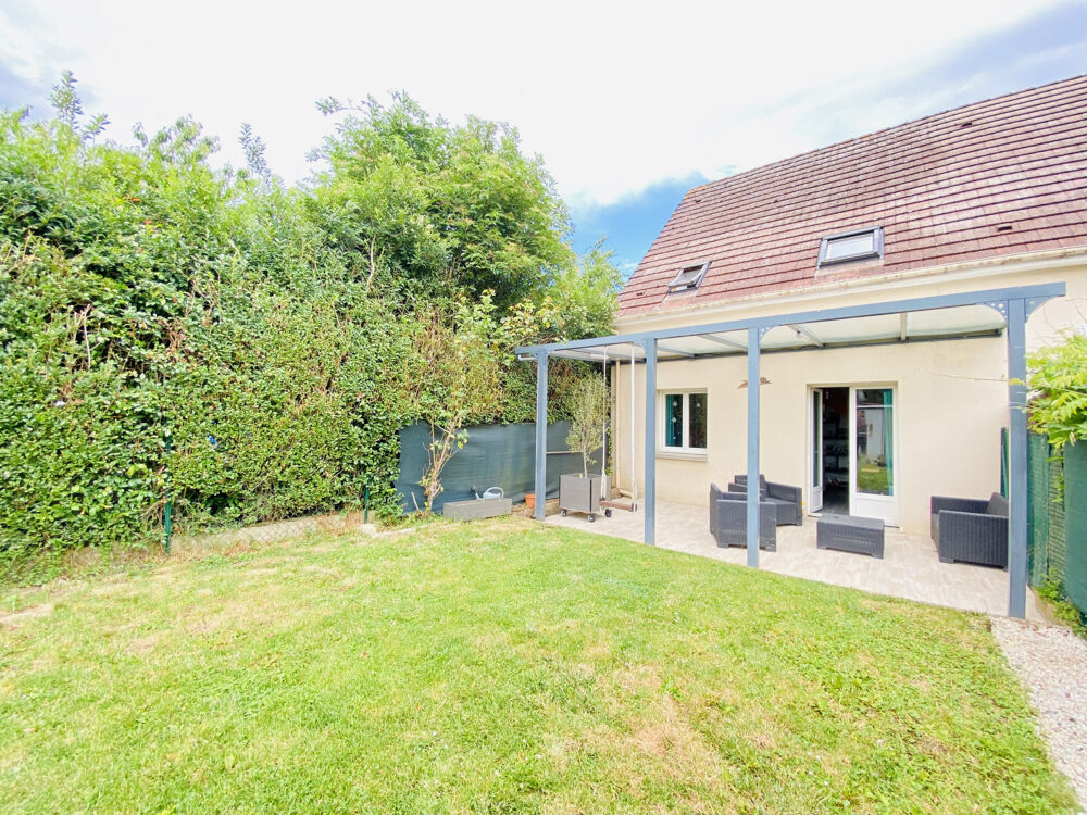 Maison 4 pièces avec jardin centre ville de AUNEAU